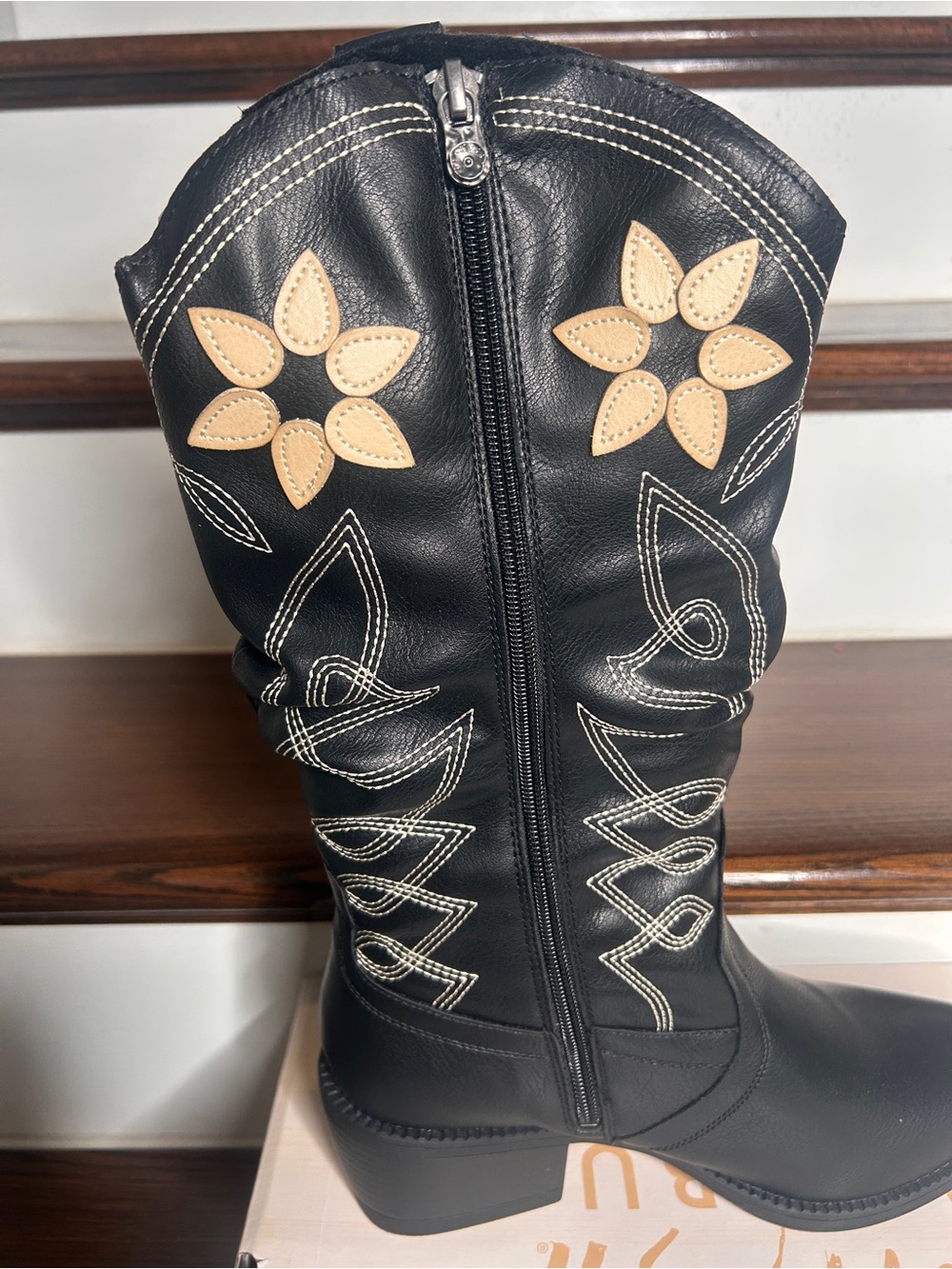 Black Western Knee-High Boots with Cream Floral Appliqué - Picture 13 of 15